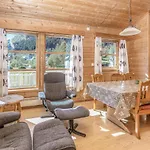 Cozy In With House A Mountain View