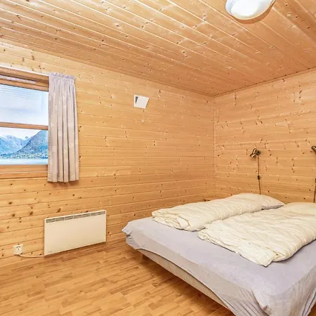 2 Bedroom Lovely In *